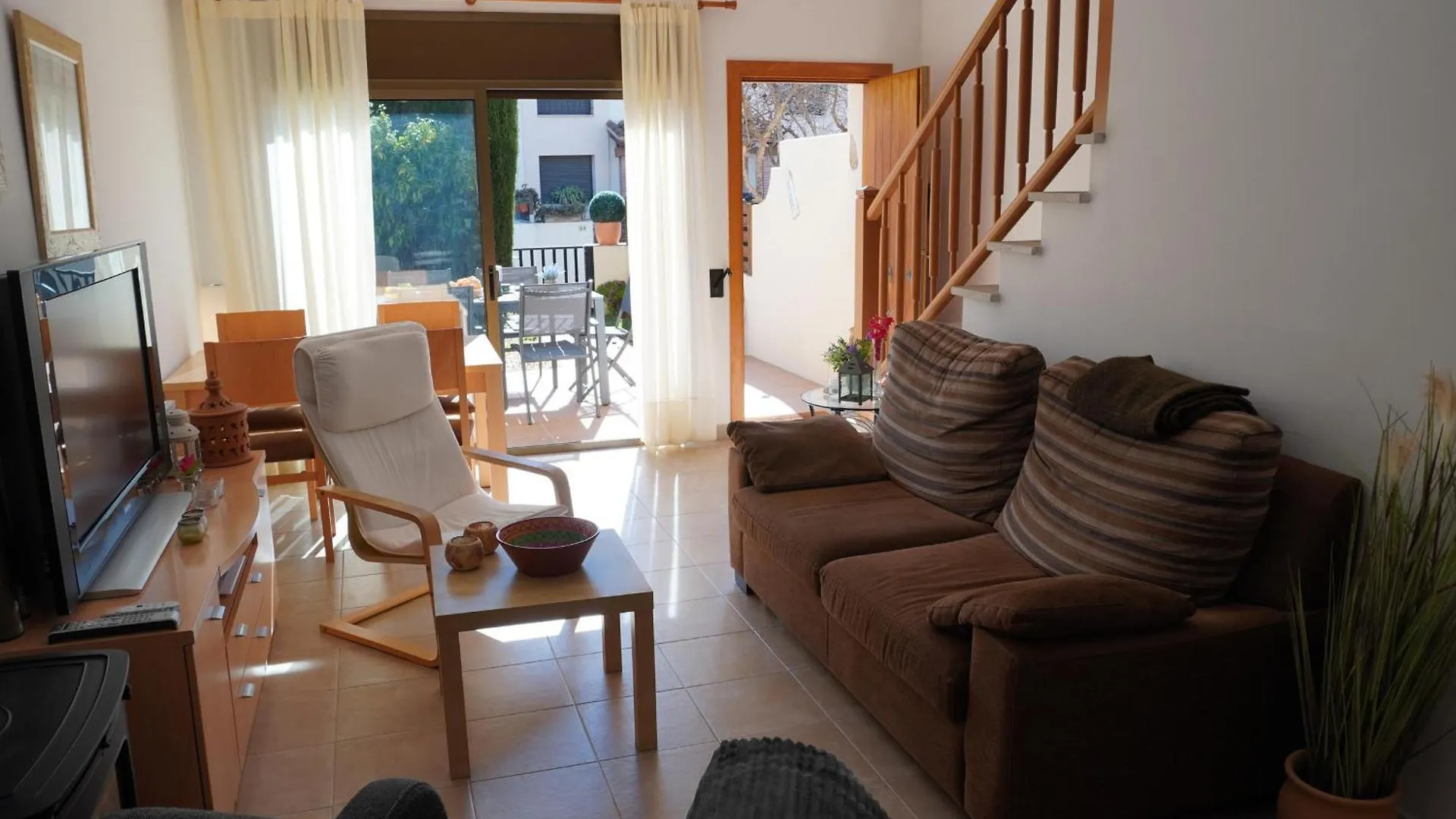 Holiday home Casa Moderna Con Piscina Comunitaria, Cerca De L'Estartit Y Actividades En La Playa - Es-323-51 Villa