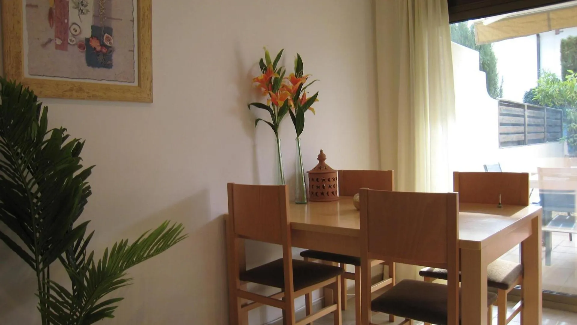 Casa Moderna Con Piscina Comunitaria, Cerca De L'Estartit Y Actividades En La Playa - Es-323-51 Villa Spain